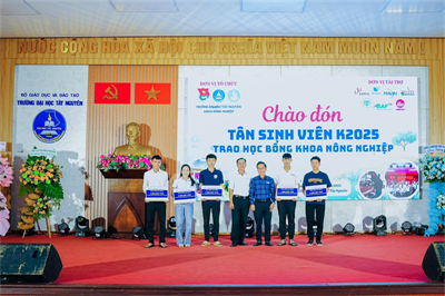 Mavin offers career opportunities and scholarships to students of Tay Nguyen University