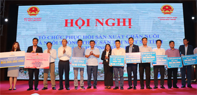 Mavin đồng hành khắc phục hậu quả bão lũ, tiếp sức phục hồi chăn nuôi