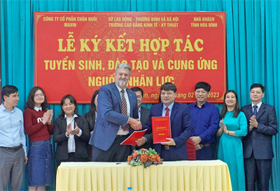 Tập đoàn Mavin hợp tác với trường CĐ Kinh Tế - Kỹ Thuật Hòa Bình
