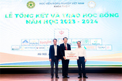 Mavin Trao Học Bổng Cho Sinh Viên Khoa Thú y VNUA